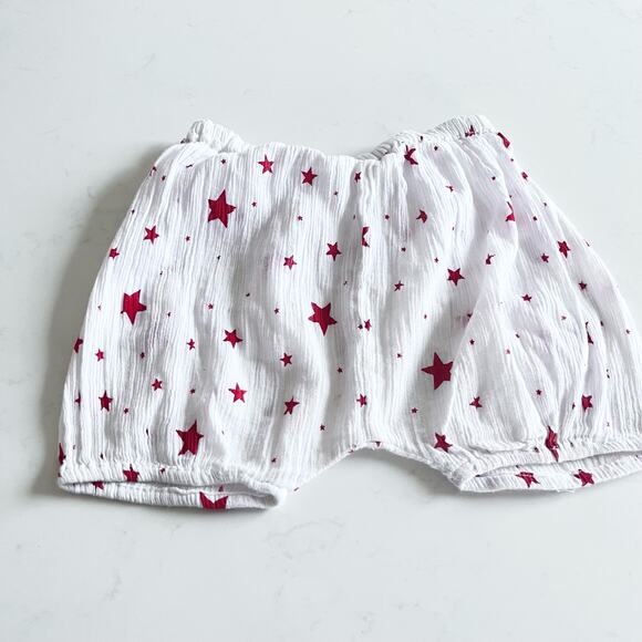 Louis Louise white muslin drop crotch shorts with red stars Unisex 12 months - Picture 1 of 8